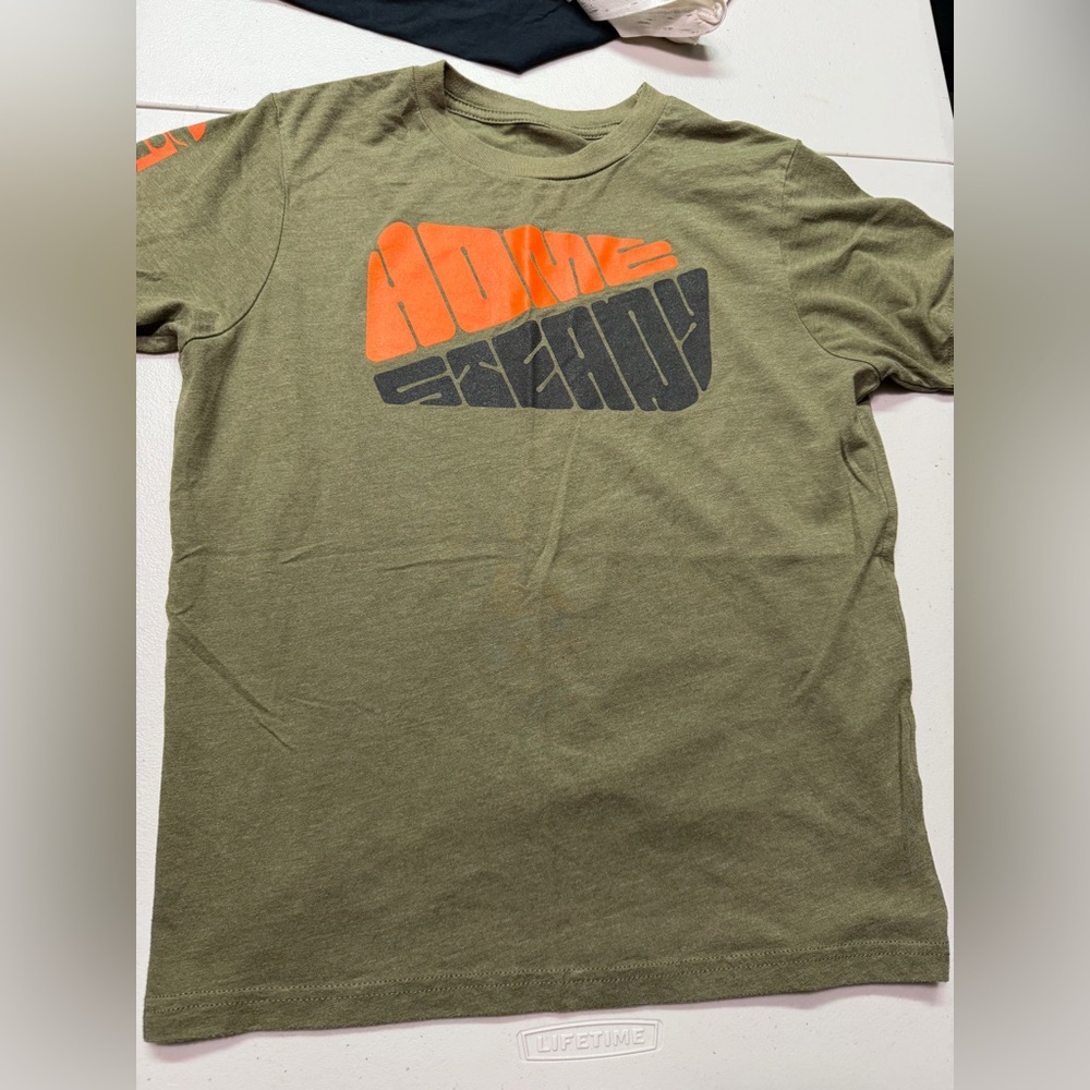 Homesteady Tee